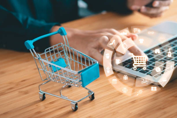 هل صفحة المتجر الرئيسية تساعدك تبيع ولا العكس