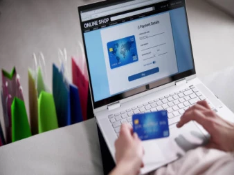 ليش لازم تتابع أداء صفحات المنتجات حتى بعد إطلاقها