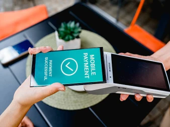 كيف تستخدم عداد الوقت والمخزون المحدود لتحفيز الشراء الفوري دون "تنفير" العميل