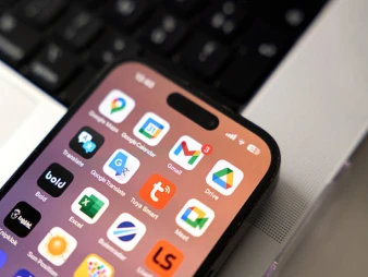 كيف يتم نقل بيانات تطبيقك القديم إلى سيرفر جديد دون توقف الخدمة أو فقدان السجلات